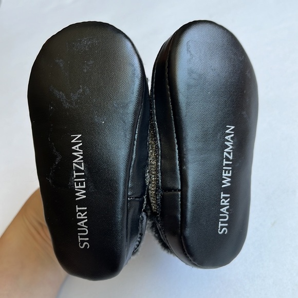 Stuart Weitzman Baby Snow Booties - Picture 4 of 9